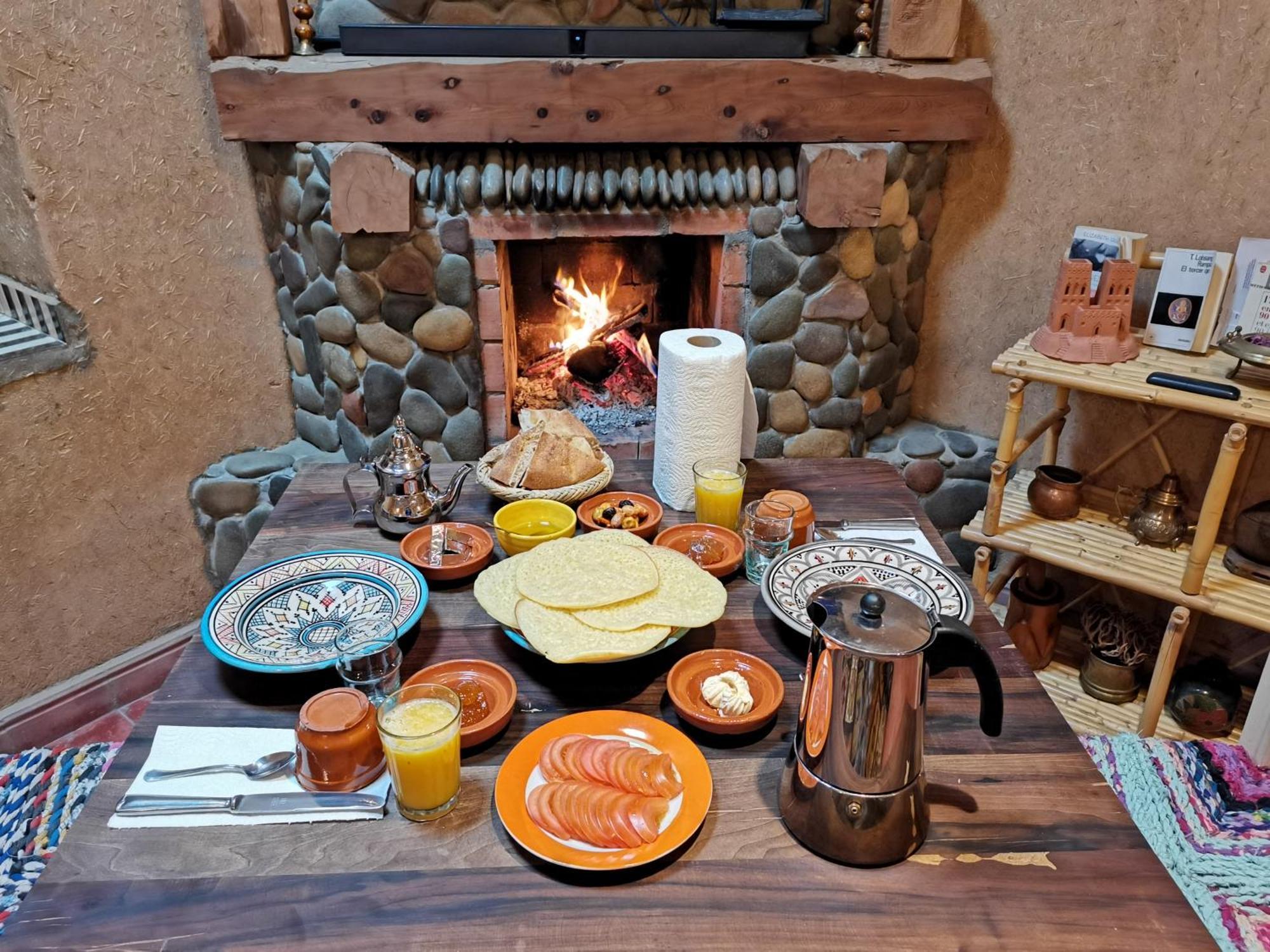 Maison D'Hote Tamatart - Homestay Kelaat-M'Gouna Buitenkant foto